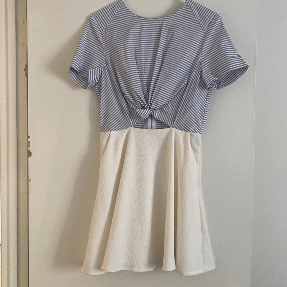 Line and dot striped knotted dress